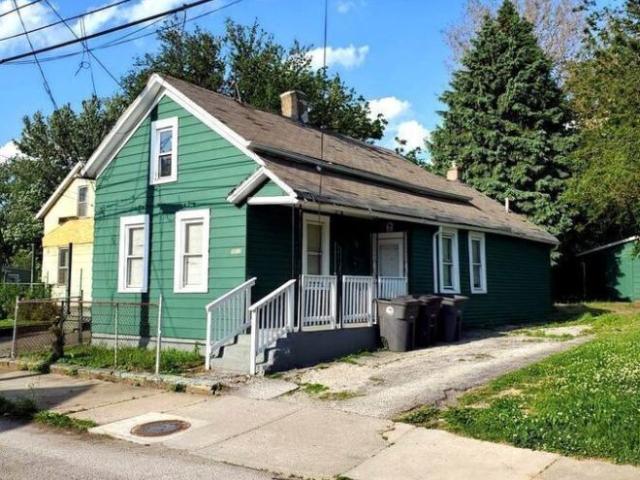 2 bedroom, Cleveland OH 44127 LS105261849