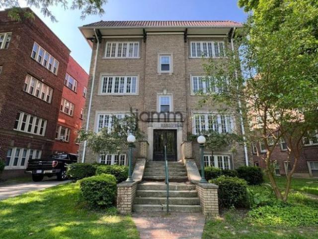 2 bedroom, Cleveland Heights OH 44106 103283418