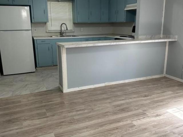 2 bedroom, Cleveland TX 77327 106114088
