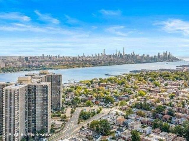 2 bedroom, Cliffside Park NJ 07010 105497765