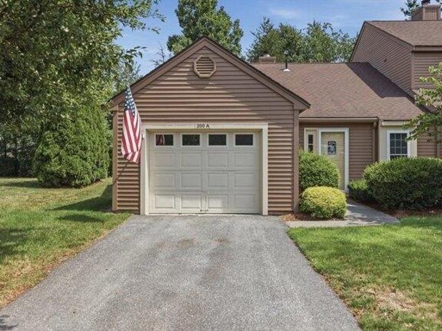 2 bedroom, Clinton MA 01510 104718450