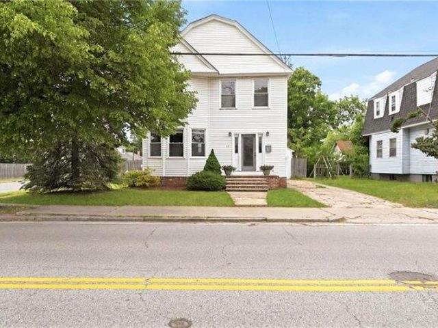 2 bedroom, Cranston RI 02905 104850945