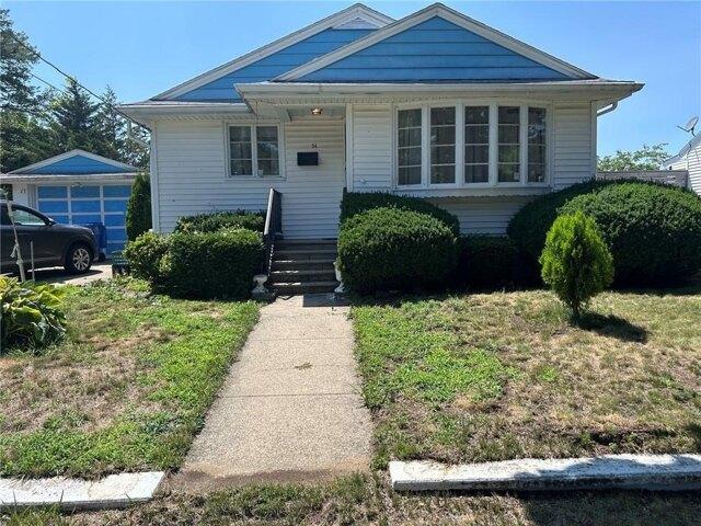 2 bedroom, Cranston RI 02920 104832753