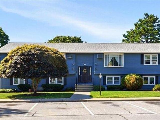 2 bedroom, Cranston RI 02920 105748986