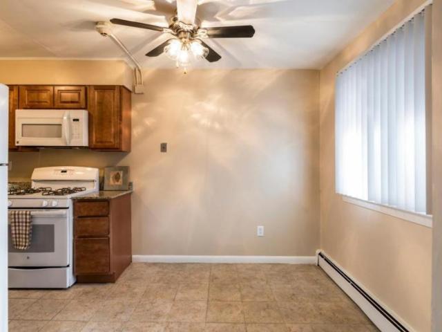 2 bedroom, Cranston RI 02920 LS103461184