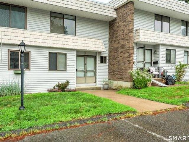 2 bedroom, Cromwell CT 06416 104758839