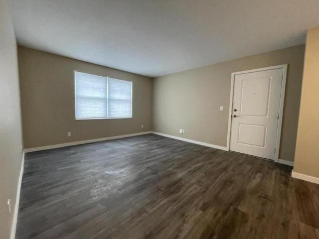 2 bedroom, Culver IN 46511 102220684