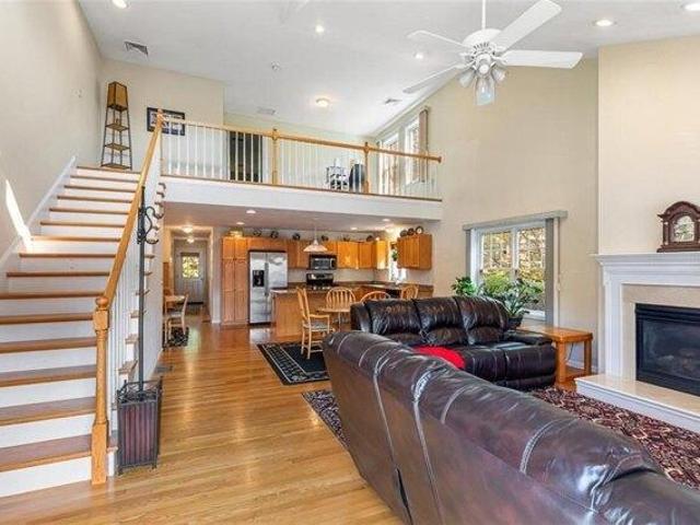 2 bedroom, Cumberland RI 02864 105404638