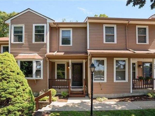 2 bedroom, Cumberland RI 02864 105710663
