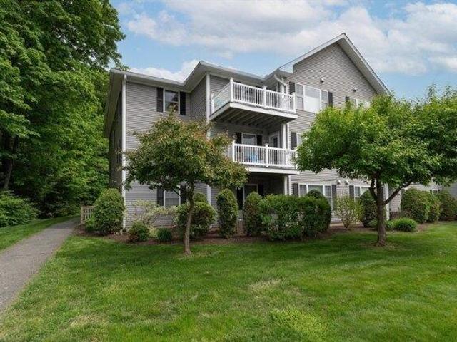 2 bedroom, Amherst MA 01002 105368613