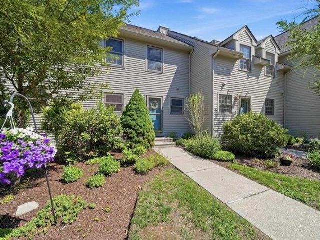 2 bedroom, Amherst NH 03031 105404751