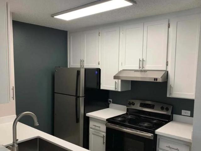 2 bedroom, Anaheim CA 92804 104871482
