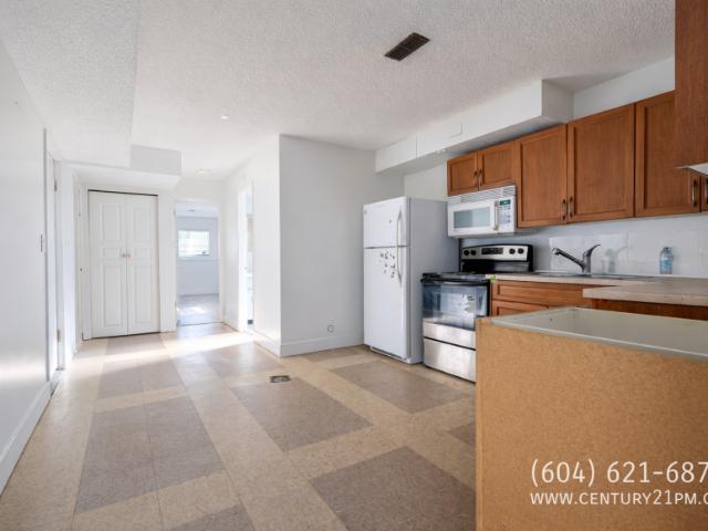 2 bedroom, Abbotsford BC V2T 1T5 105431445