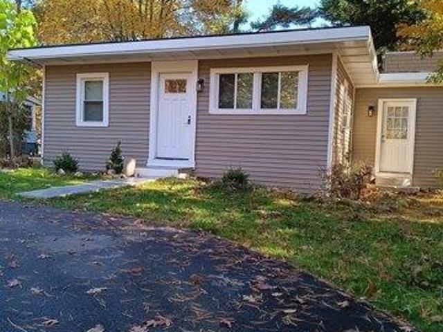 2 bedroom, Abington MA 02351 105562602
