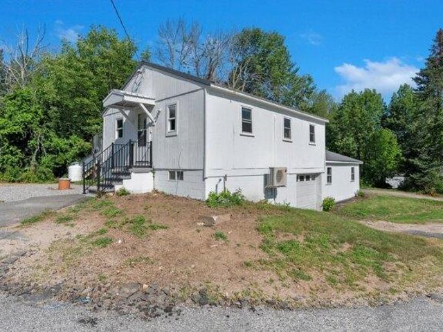 2 bedroom, Acton ME 04001 104834331