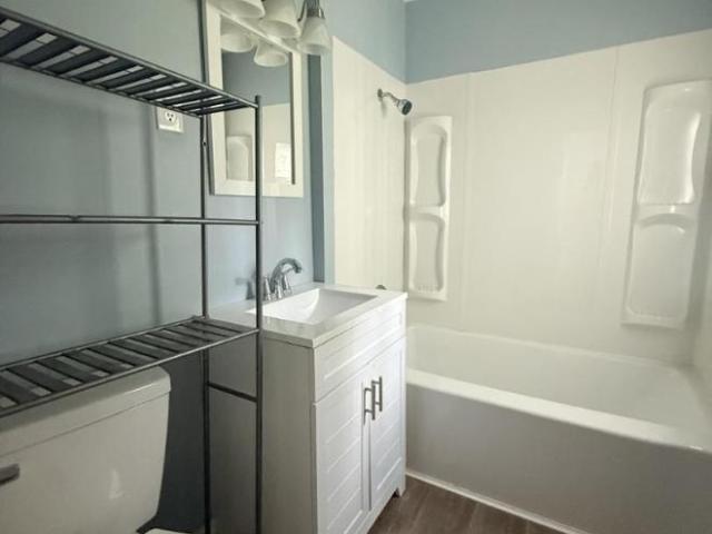 2 bedroom, Ada OH 45810 106221320