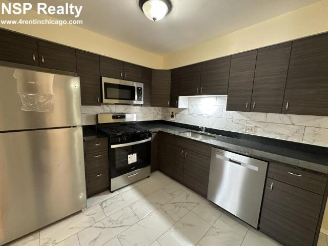 2 bedroom, Addison IL 60101 105608574