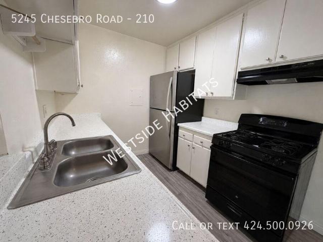 2 bedroom, Agoura Hills CA 91301 103896168
