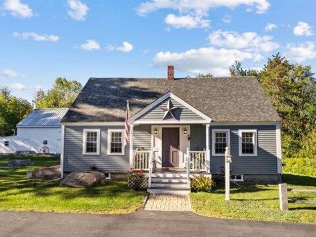 2 bedroom, Alton NH 03809 105692510