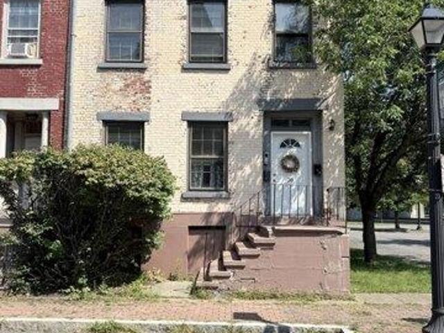 2 bedroom, Albany NY 12202 105319854