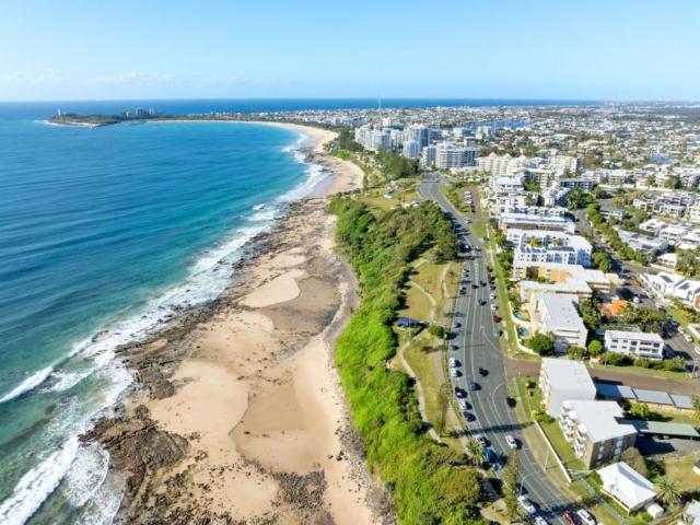 2 Bedroom Apartment Alexandra Headland, 102723151