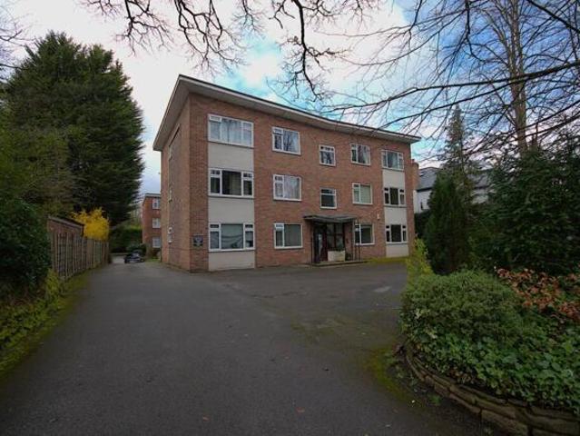 2 Bedroom Apartment Macclesfield Cheshire East 101892399