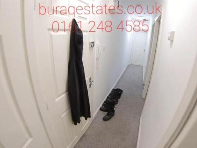 2 Bedroom Apartment Manchester Greater Manchester 103485443