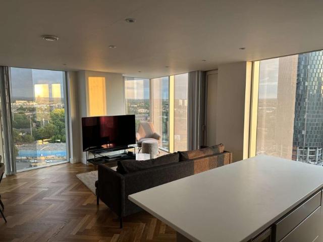 2 Bedroom Apartment Manchester Manchester 101771912