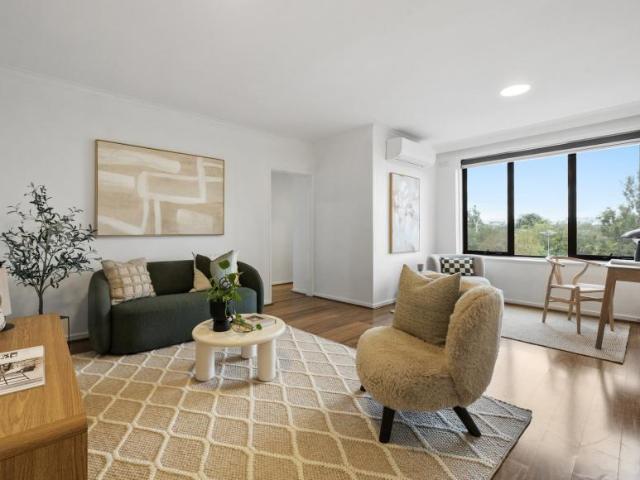 2 Bedroom Apartment Maribyrnong VIC 103307905