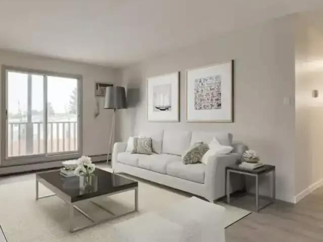 2 Bedroom Apartment Medicine Hat AB 103573671