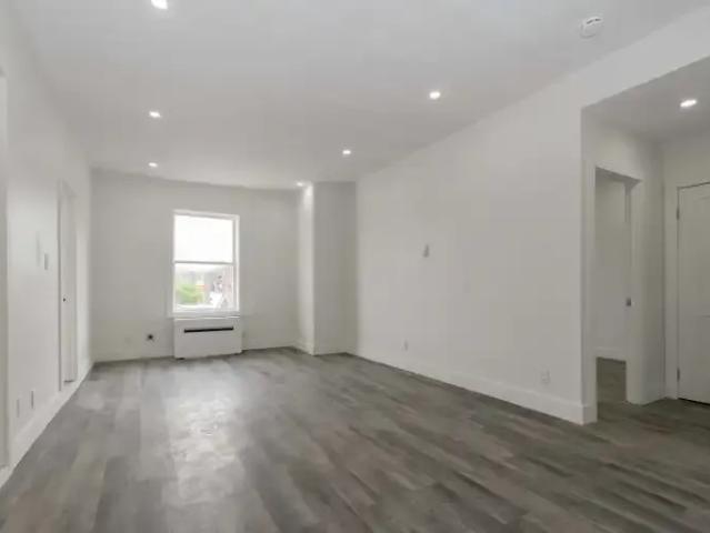 2 Bedroom Apartment Midland ON 105643245