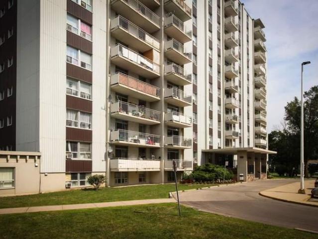2 Bedroom Apartment Mississauga ON 96585828