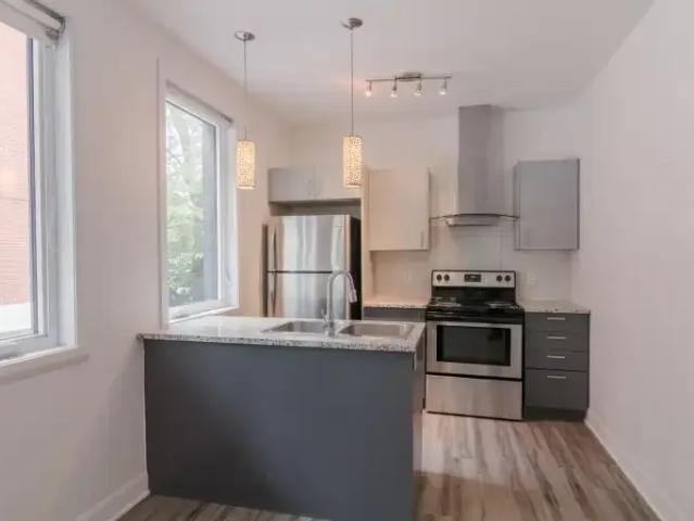 2 Bedroom Apartment Montreal QC 102714910