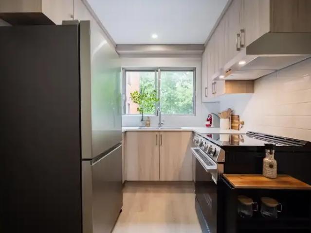 2 Bedroom Apartment Montreal QC 103920467