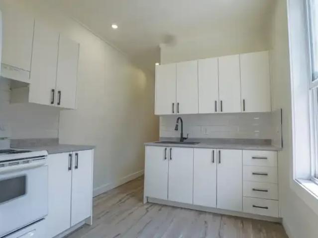 2 Bedroom Apartment Montreal QC 104753065