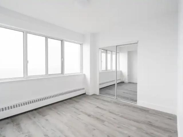 2 Bedroom Apartment Montreal QC 105046832