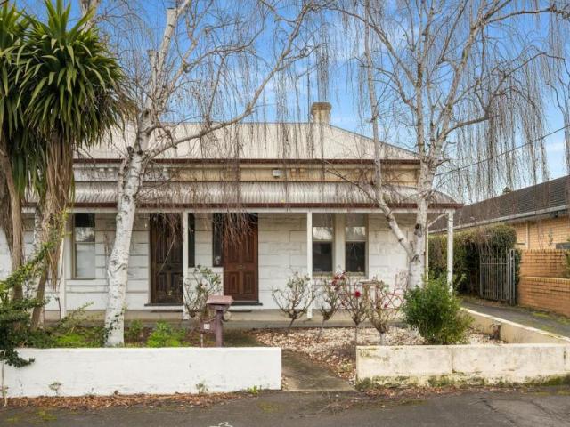 2 Bedroom Apartment Mount Gambier SA 105933000