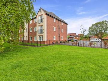 2 Bedroom Apartment Nantwich Cheshire East 101777653