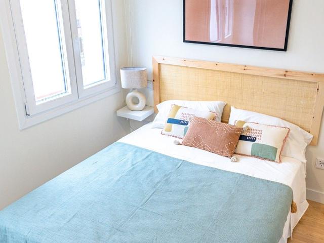 2 Bedroom Apartment near Plaza Castilla – Comfortable & Fully Equipped Stay in Madrid, Madrid Amsterdam Apartments for Rent