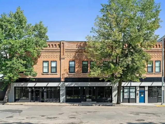 2 Bedroom Apartment Neepawa MB 103920595