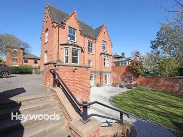 2 Bedroom Apartment Newcastle Under Lyme Staffordshire 101676692