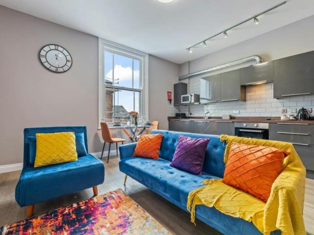 2 Bedroom Apartment Nottingham Nottingham 105879408