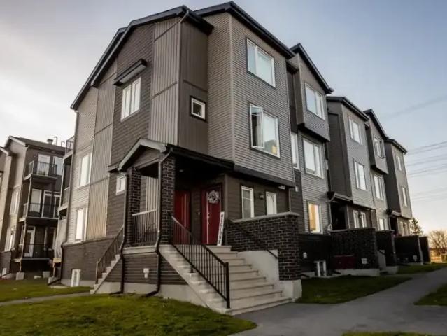 2 Bedroom Apartment Ottawa ON 103651640