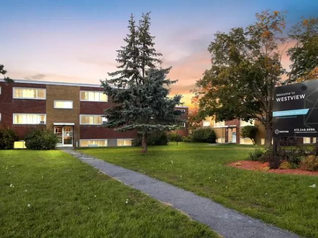 2 Bedroom Apartment Ottawa ON 103919522