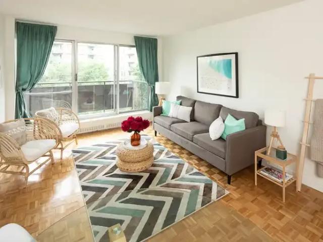 2 Bedroom Apartment Ottawa ON 105086798