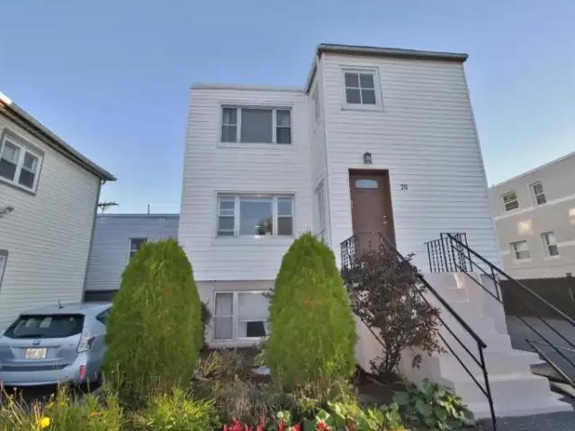 2 Bedroom Apartment Ottawa ON 105248125