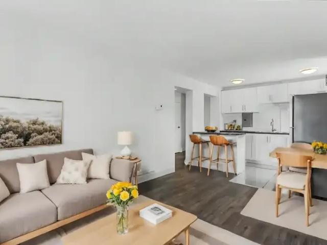 2 Bedroom Apartment Ottawa ON LS105643104