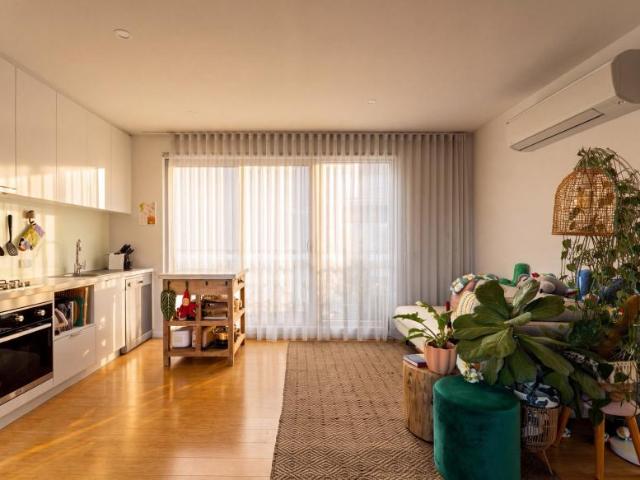 2 Bedroom Apartment Oakleigh South VIC 105825874