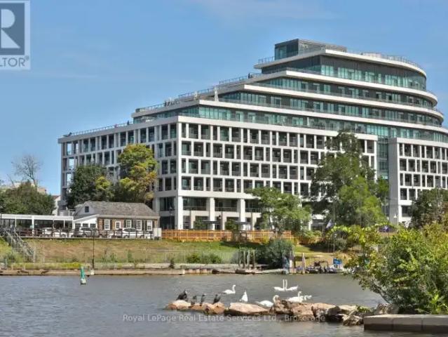 2 Bedroom Apartment Oakville ON 103770679