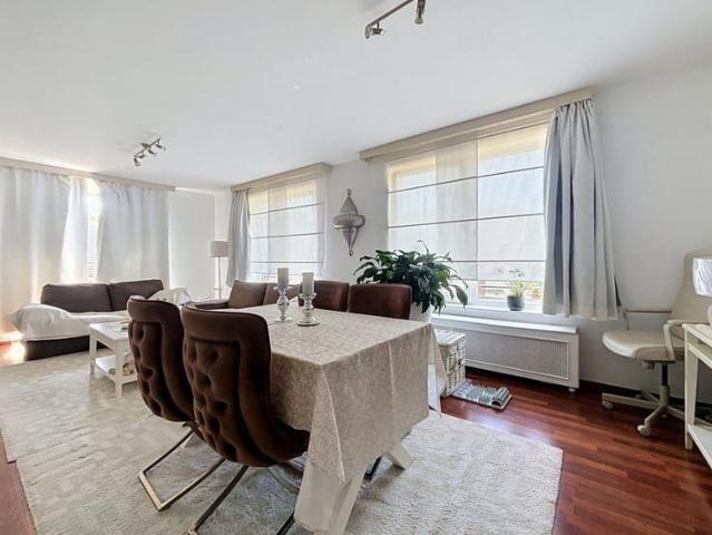 2 bedroom apartment of approximately 80 m² with 2 balconies